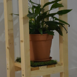 Étagère décorative créé en DIY avec plante